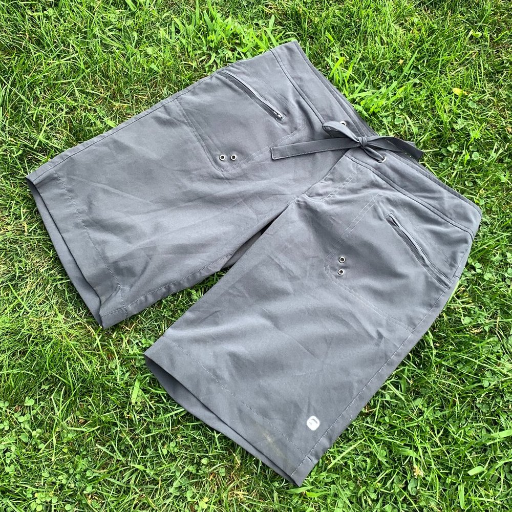 “Free Country” board shorts, dark gray, L, EUC